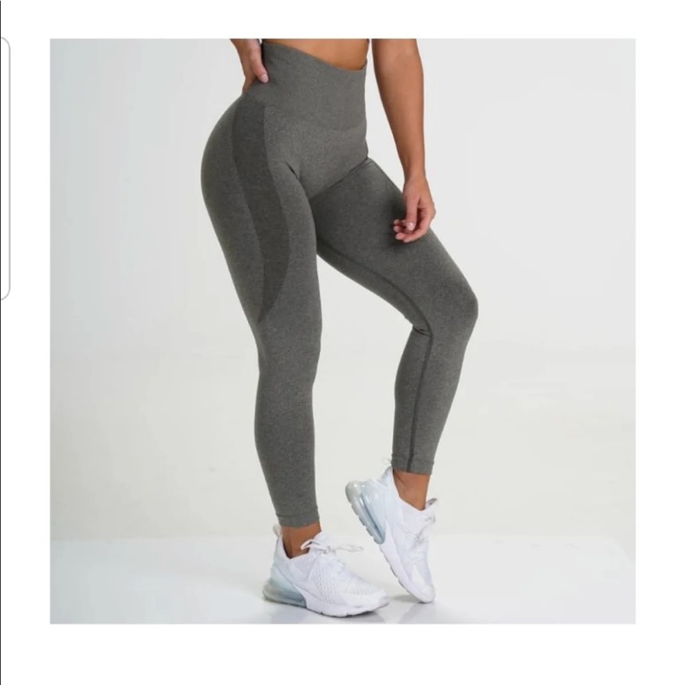 ❌SOLD ❌NVGTN Khaki Leggings
